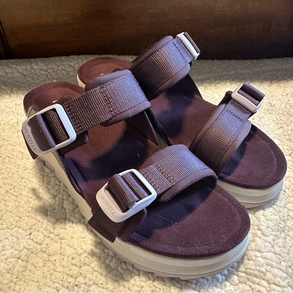 Merrell sandals - Picture 2 of 4